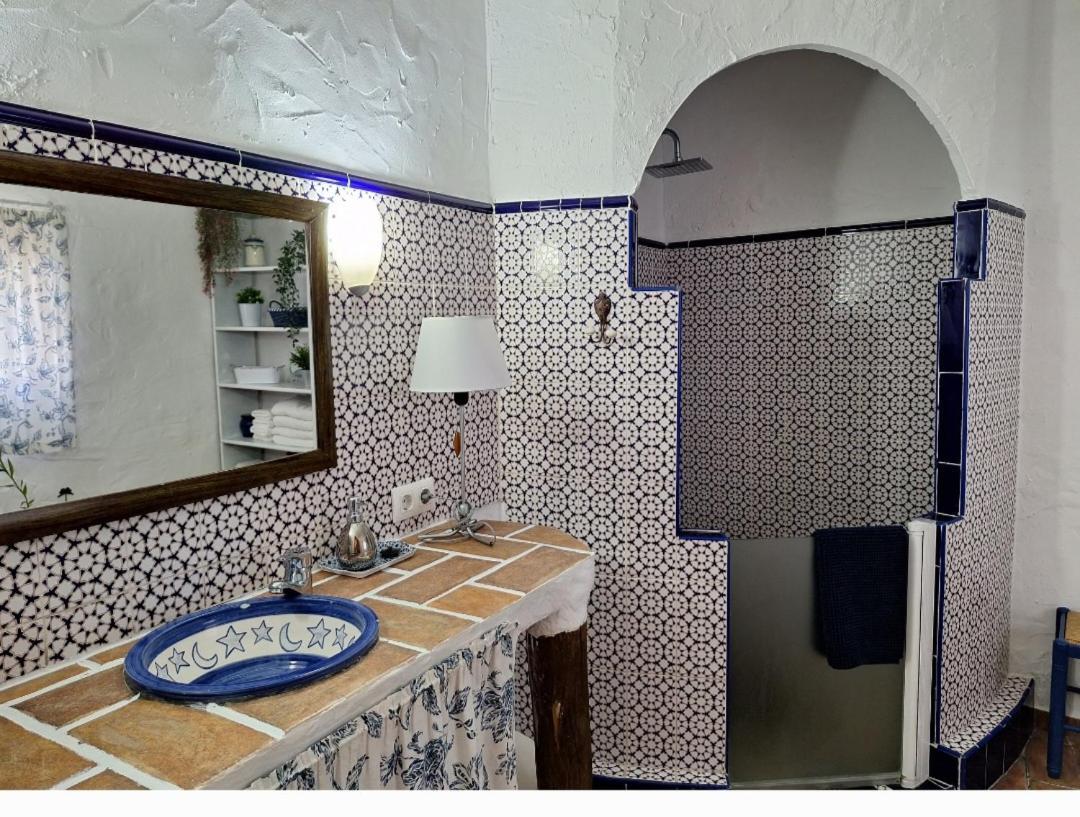 Casa Rural El Nino Santamaria , Con Piscina Y Wifi 베예데라프론테라 외부 사진